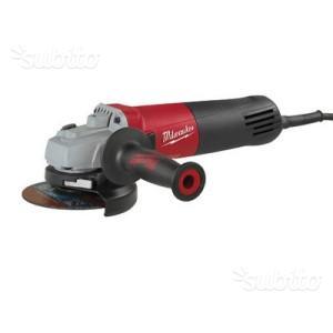 Smerigliatrice Milwaukee AG 21-230 NUOVO