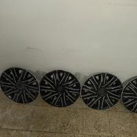 copricerchi lancia Ypsilon 