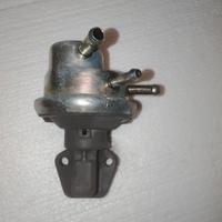 pompa meccanica per auto benzina 