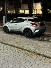 Toyota C-HR 2019 Hybrid 1.8 Trend