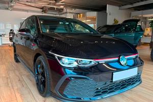 Volkswagen Golf 8 GTI 245 cv / Tetto / IQLed 