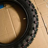 Gomma 2.50-10 , inclusa camera d aria