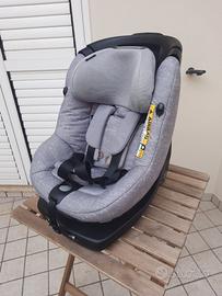 Bebè Confort Axissix  i-Size seduta girevole