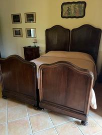 Coppia letti singoli d’antiquariato