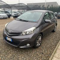 TOYOTA Yaris 1.0 5 porte Lounge