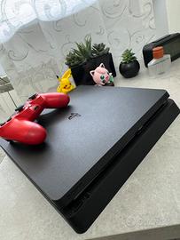 Playstation 4 usata 550Giga + Controller nuovo