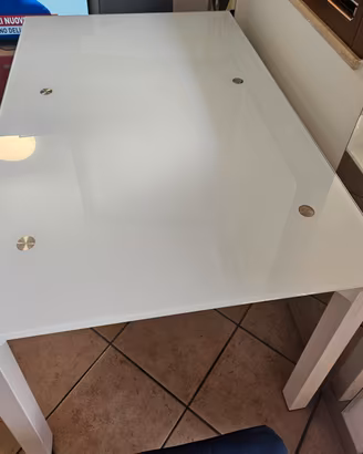 tavolo vetro più sedie 