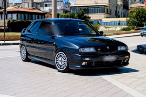 lancia delta HF hpe 2.0 turbo 