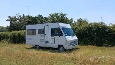 Monovolume solo 5,50 metri Fiat 2500ccTurbodiesel 