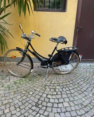 Bici vintage Raleigh nera da donna’70 Tourist DL-1