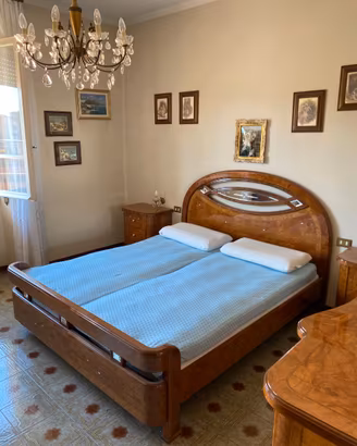 Camera da letto matrimoniale completa
