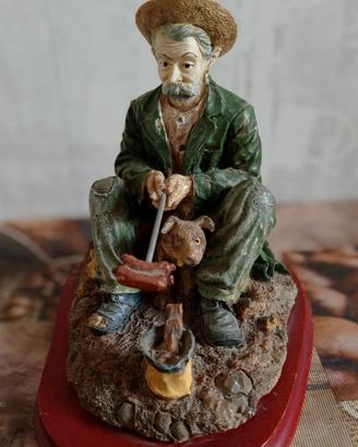 STATUINA SOPRAMMOBILE 