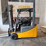 carrello-elevatore-con-sistema-di-pesatura-efg-220