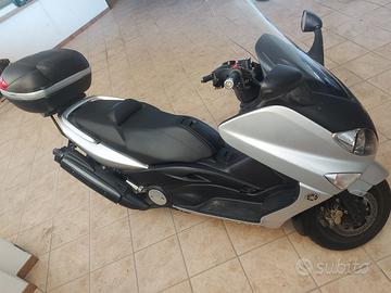 Yamaha Tmax 500