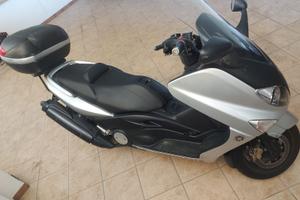 Yamaha Tmax 500