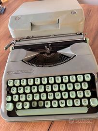 Macchina da scrivere