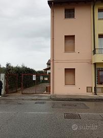 Indipendente con accessorio