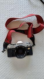 FOTOCAMERA CANON AE-1 con obiettivo