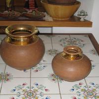 N. 2 VASI CERAMICA (Ceramiche Barbetti) Con bordo