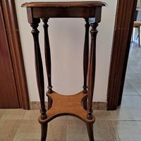 Porta lampade  in rattan