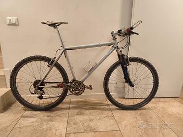 MTB KASTLE 