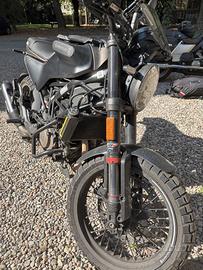 Husqvarna Svartpilen 125 – 09/2023 – 8.712 km 