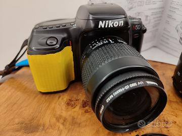 macchina fotografica NIKON N50