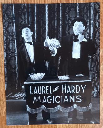 fotografia Laurel and Hardy prestigiatori
