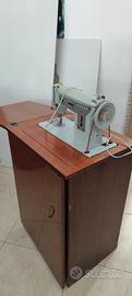 macchina da cucire  vintage 