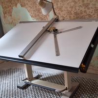 TAVOLO DA DISEGNO CON TECNIGRAFO “NEOLT LEONARD”