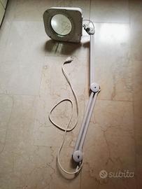 LAMPADA INGRANDIMENTO ESTETISTA laboratorio