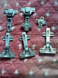 SET Viti +Canaline AL+Angoli Interni+Cerniere+Tubi