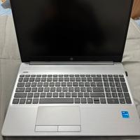 COMPUTER HP 250 G8