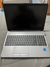 COMPUTER HP 250 G8