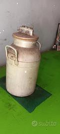 contenitore latte in alluminio 