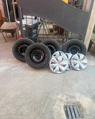 Cerchi Gomme Punto Evo e Grande Punto