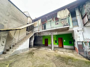 BOTTANUCO - AMPIO TRILOCALE IN CORTE- LIBERO SUBIT