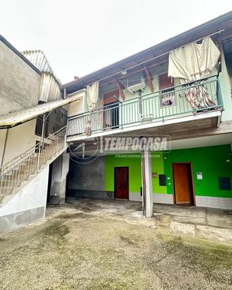 BOTTANUCO - AMPIO TRILOCALE IN CORTE- LIBERO SUBIT