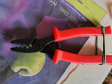 pinza capicorda