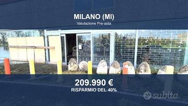Immobile in asta di 388 m² a Milano