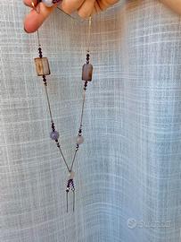Collana con pietre viola e lilla