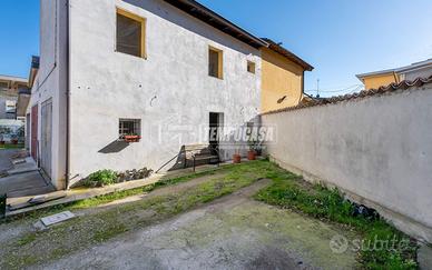 Terratetto da ristrutturare