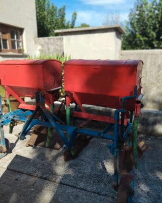 Seminatrice anche per giardino