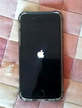 Apple IPhone 6S 64 GB argento