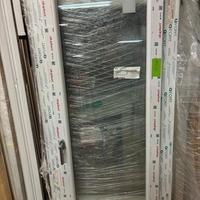 FINESTRA pvc 1 anta 690 x 1700 Nuova