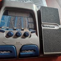 DigiTech RP200 Multi-Effects Processor / Pedaliera