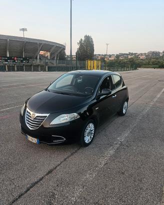 Lancia Ypsilon 1.2 69 CV 5 porte GPL Ecochic Elefa