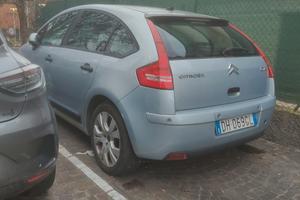 Citroen C4 benzina Leggi