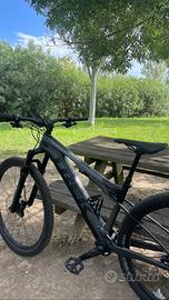 mtb trek e-caliber 9.6