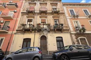 5 LOCALI A CATANIA